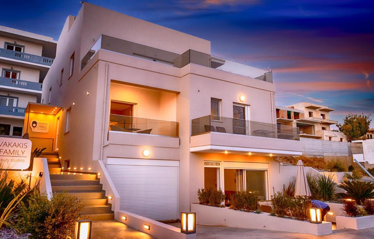 Vakakis Family Luxury Studios Palaiochora Exterior photo
